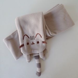 Pusheen Fleece Scarf